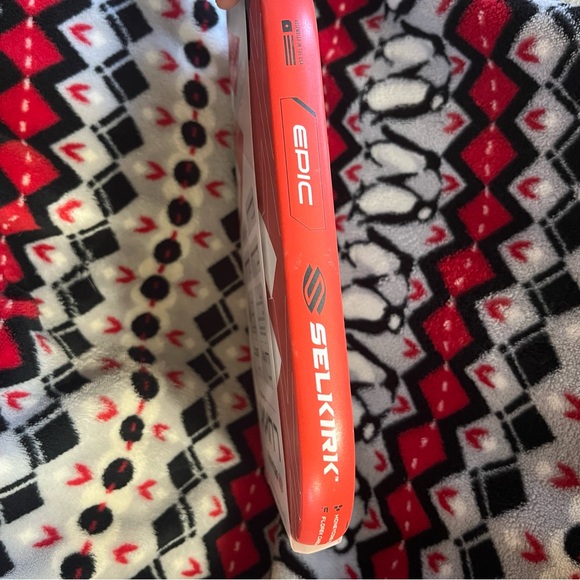 Selkirk epic LUXX pickleball paddle - Picture 4 of 5